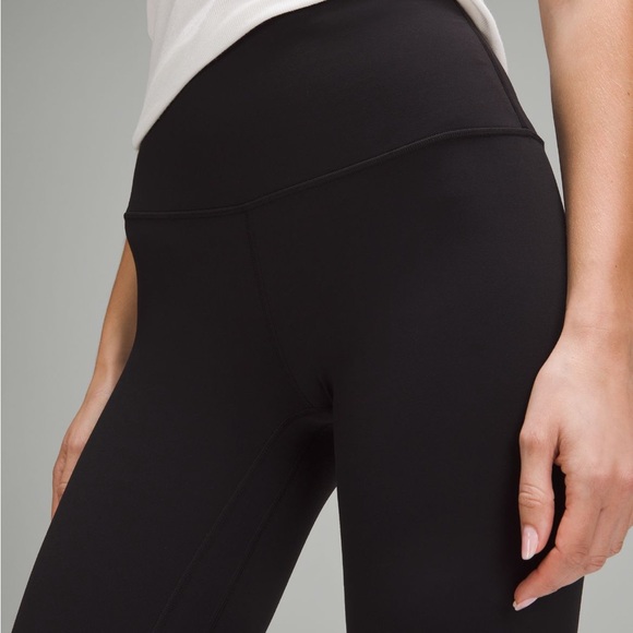 lululemon Align Leggings 28’ - Picture 3 of 3
